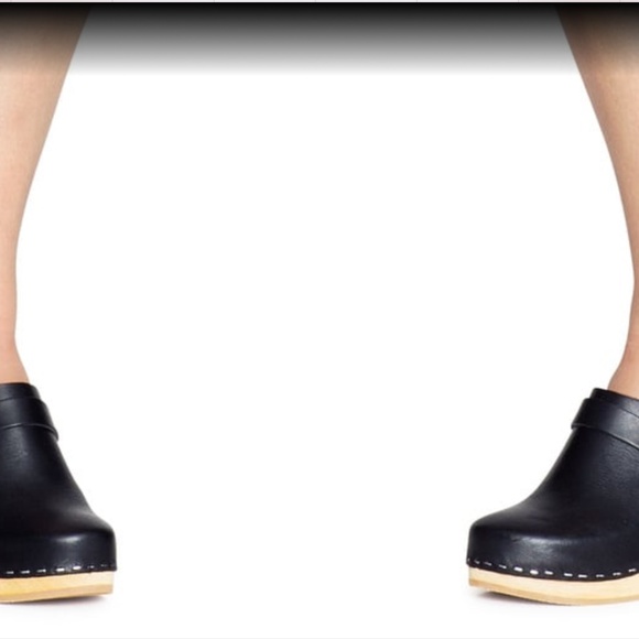 Swedish Hasbeens "Slip in Classic" Black Clogs - Picture 8 of 9